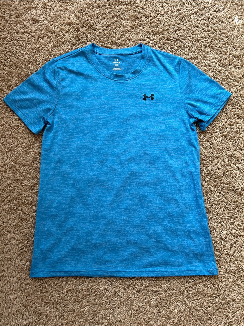 Women’s Under Armour tee